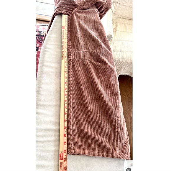 WE THE FREE Good Luck Mid Rise Corduroy Barrel Jeans in Withered Rose - 29 - Picture 15 of 15